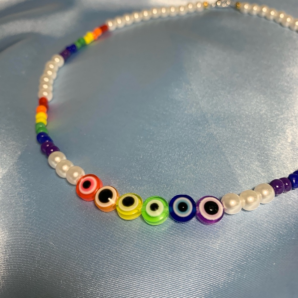 Rainbow - Pride Week Handmade beaded necklace 🏳️‍🌈
